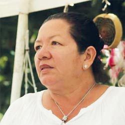 Elizabeth González Bolaños, Artesana de REVERDECER