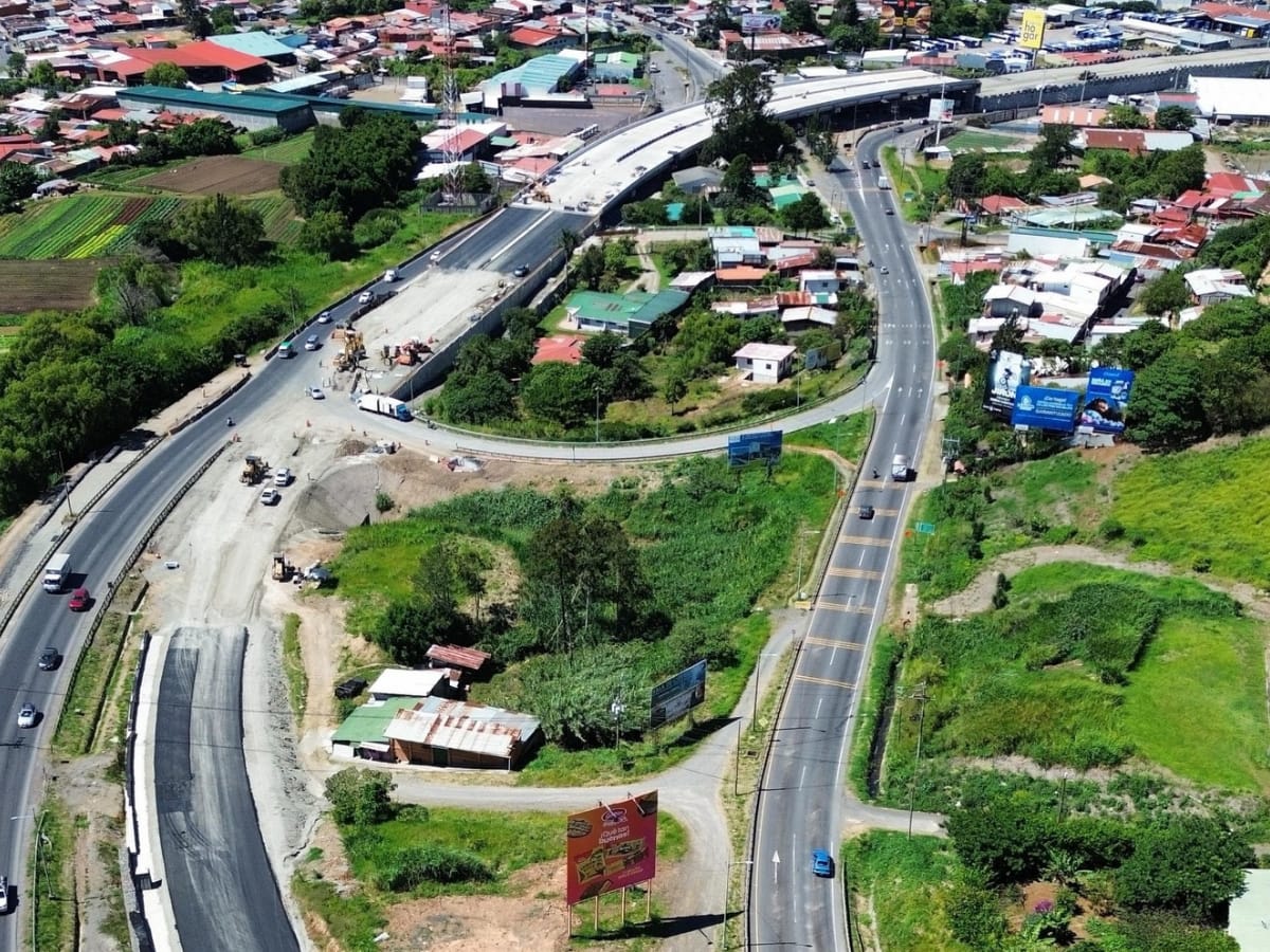 Cronograma para la finalización de obras fue presentado la mañana de este lunes.