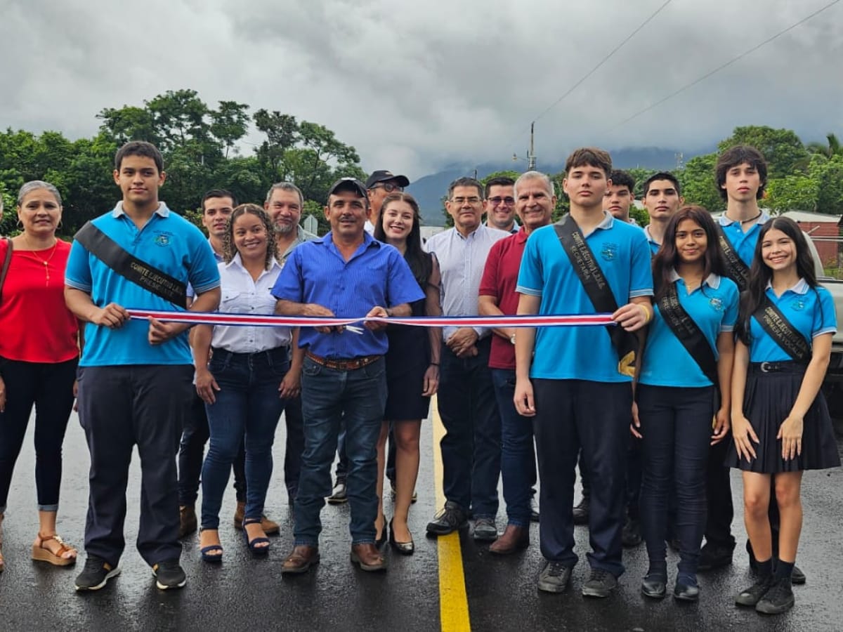 Obra fue gestionada por la Asociación de Desarrollo Integral de Nueva Guatemala y mejora la ruta 97 que se ubica en las faldas del volcán Tenorio.