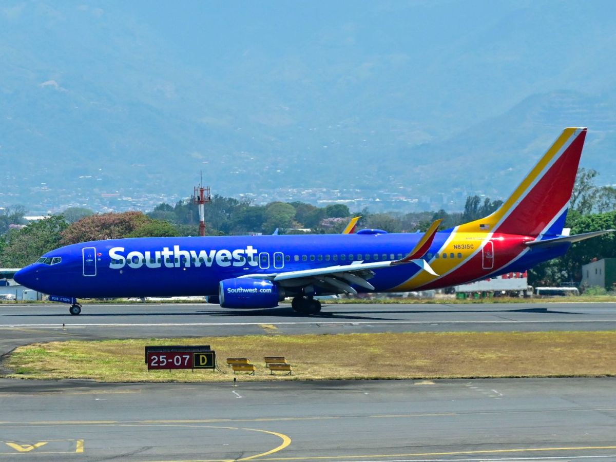 Southwest Airlines Co. (NYSE: LUV) celebra una década de servicio en Centroamérica, conmemorando el décimo aniversario de sus primeros vuelos a San José, Costa Rica.