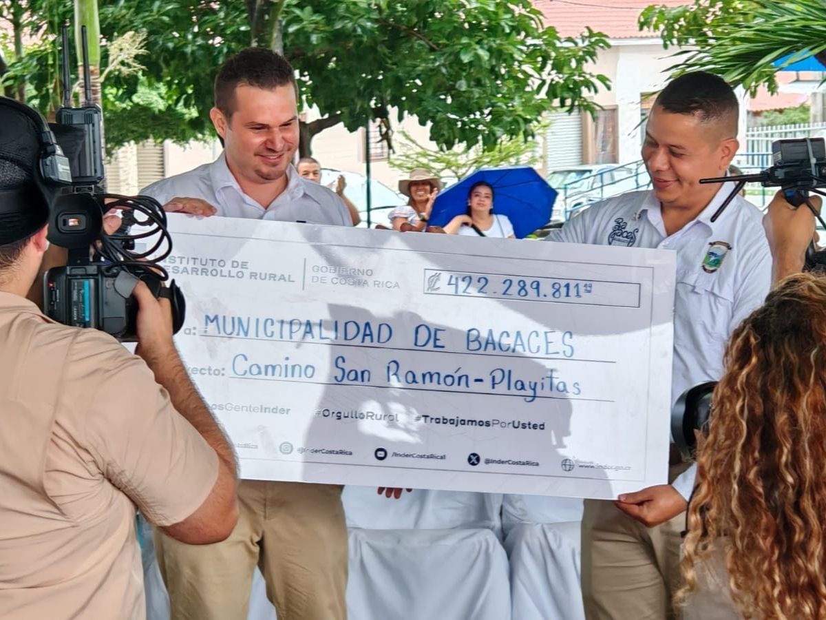 Inder entregó ₡422,2 millones a la Municipalidad de Bagaces de para mejorar la ruta entre las comunidades de San Ramón y Playitas.
