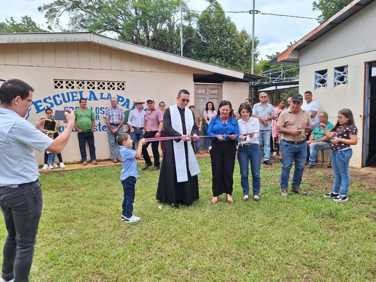 Acueducto proveerá de agua potable a 45 familias.