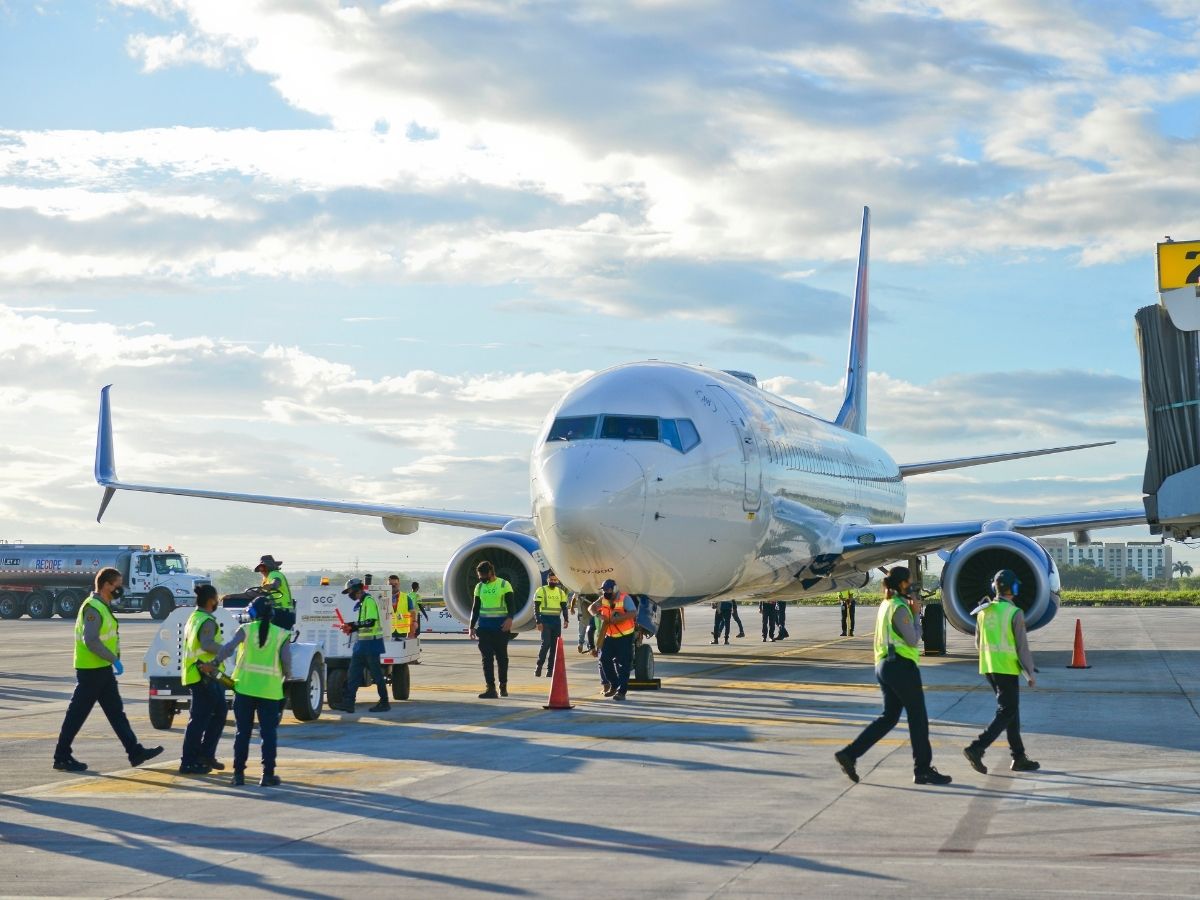 929 guanacastecos forman parte del equipo que impulsa el desarrollo de la terminal.