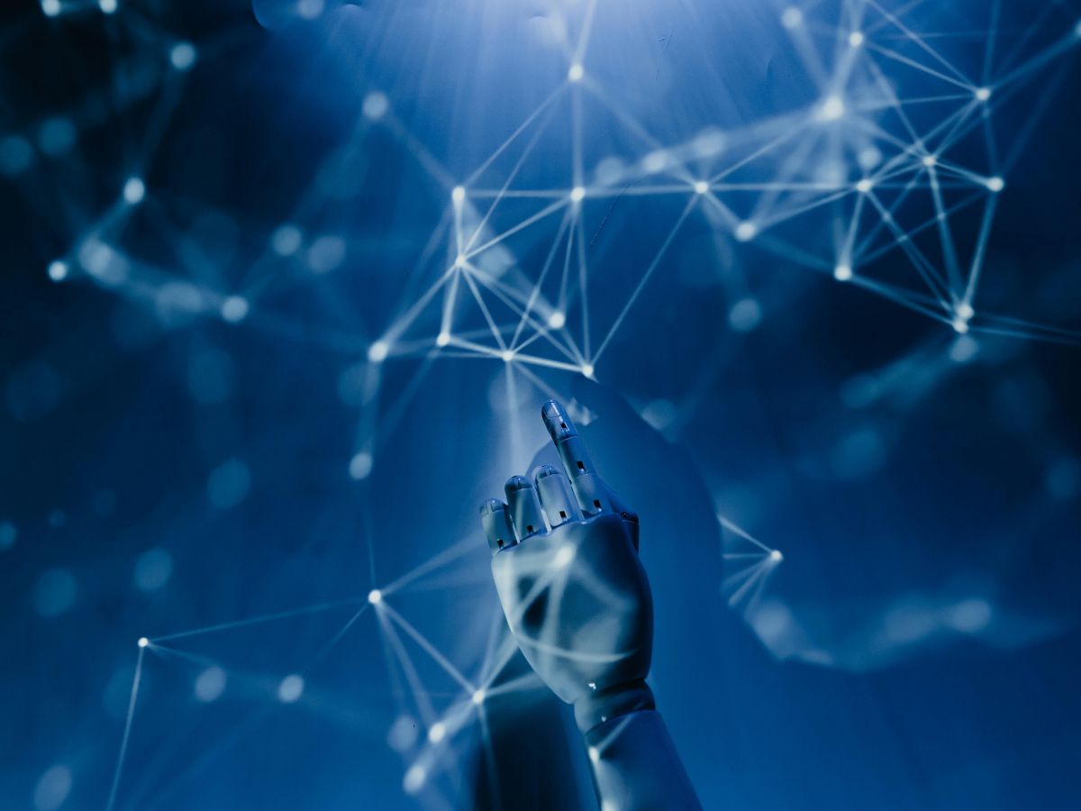 El nuevo Estudio de Referencia sobre Privacidad de Datos de Cisco 2025 advierte que el panorama de la privacidad enfrenta crecientes desafíos en la era de la inteligencia artificial (IA).
