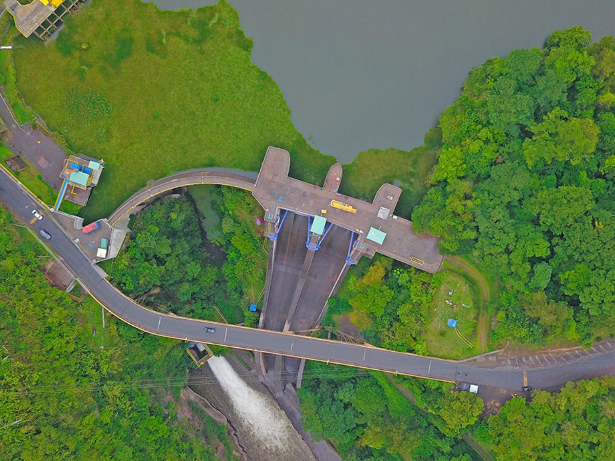 Cachí, Arenal, Ventanas Garita, Peñas Blancas y Reventazón.