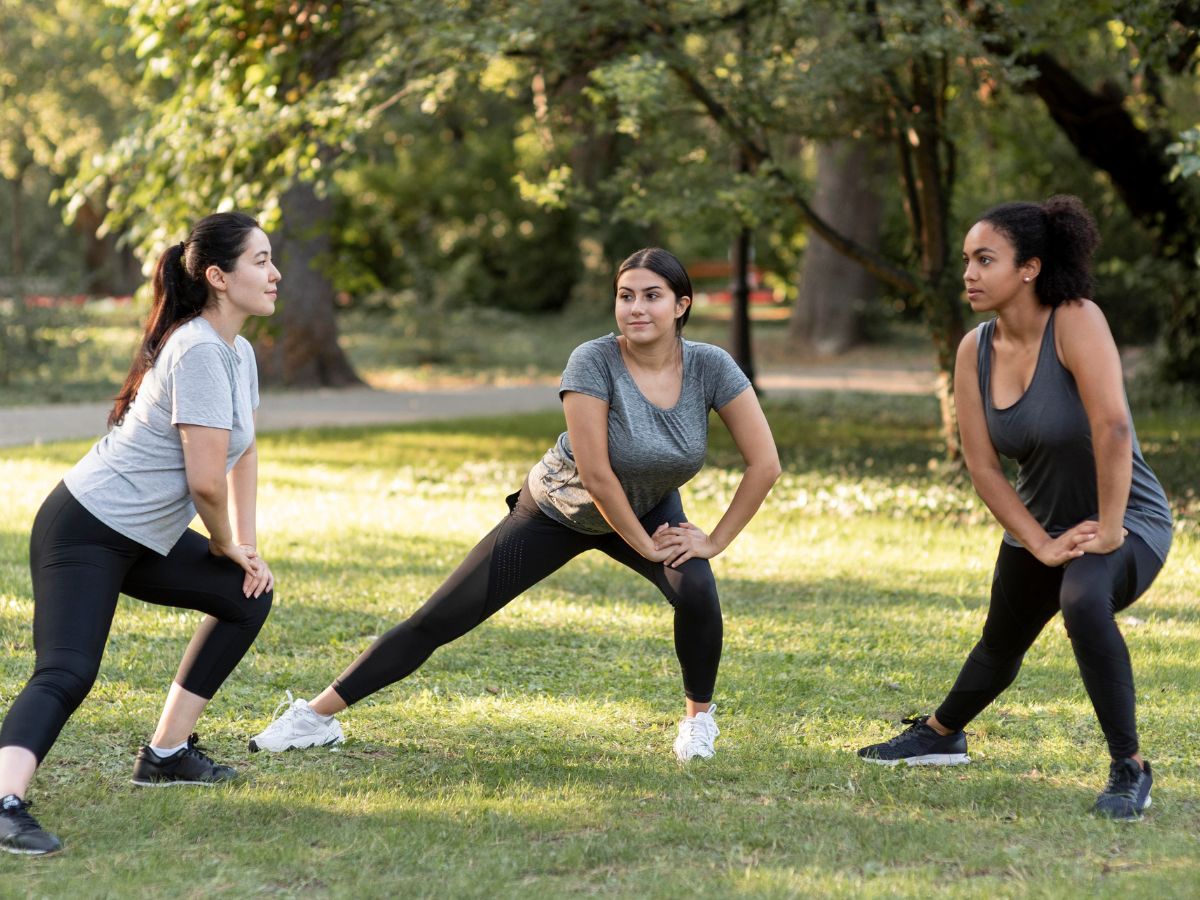 Cuando se está entrenando para una carrera, es tentador ir al extremo. Pero precisamente por eso, este es un momento clave para estar atento a las señales de advertencia del sobreentrenamiento, aconseja Corey Wencl, supervisor de los servicios de entrenamiento deportivo en medicina del deporte del Sistema de Salud de Mayo Clinic en La Crosse.