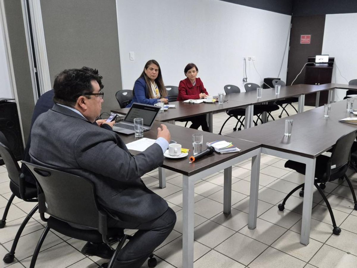 Los espacios de diálogo interinstitucional permitirán fortalecer los procesos de empleo público, respetando la autonomía de cada institución.