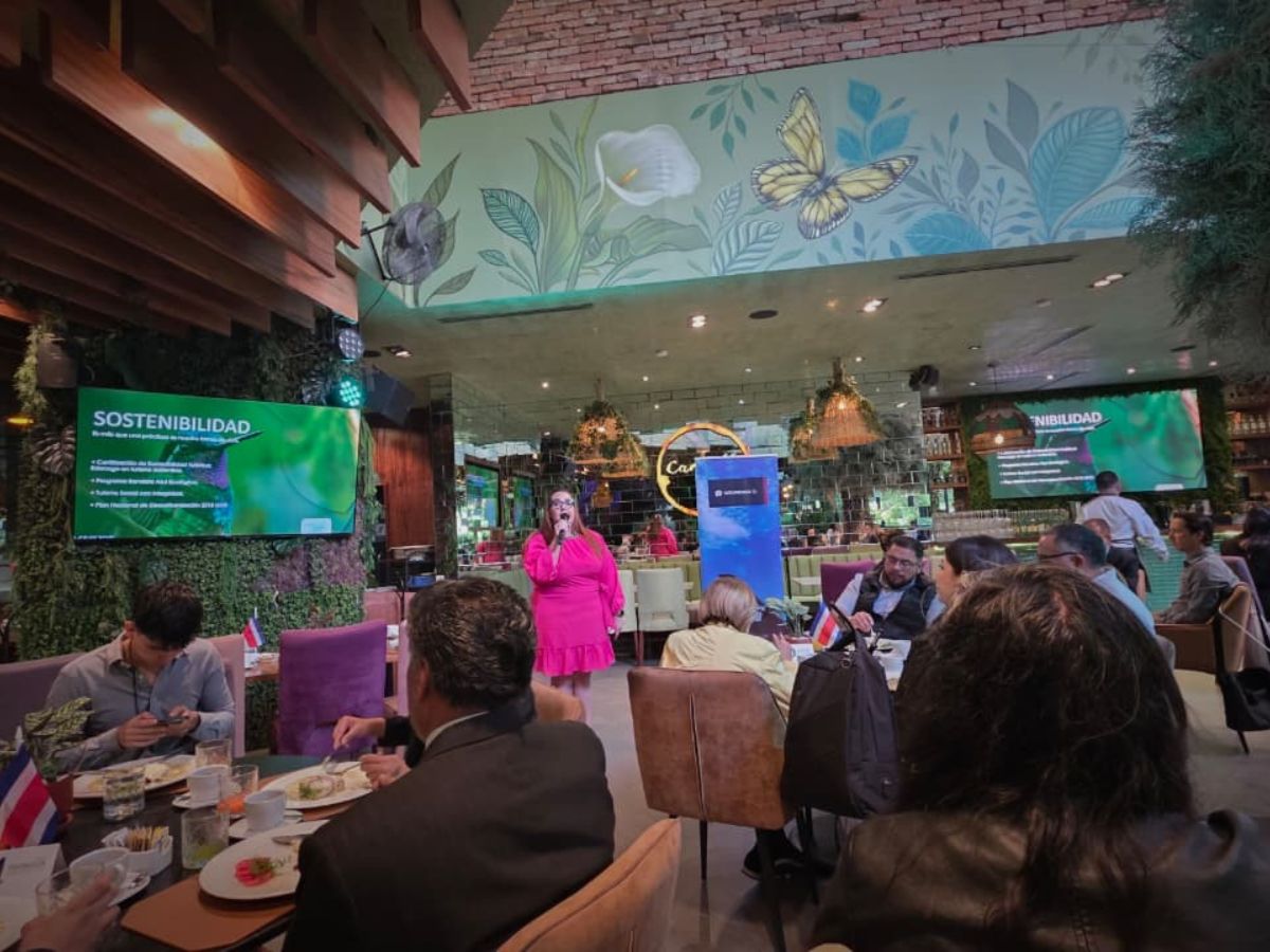 Costa Rica refuerza su estrategia de promoción turística en México para atraer a un viajero más informado y explorador, con una gira comercial que se realiza del 21 al 23 de abril de 2026 en Ciudad de México, Monterrey y Guadalajara..