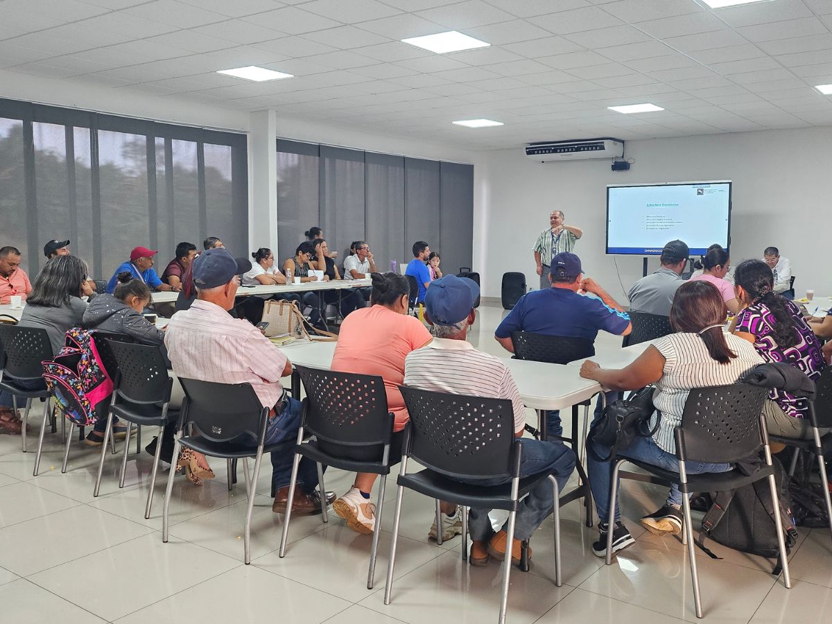 Dinadeco acompaña a asociaciones de desarrollo de Cutris en la formulación de iniciativas productivas, infraestructura comunal y servicios locales que buscan mejorar la calidad de vida en la zona.