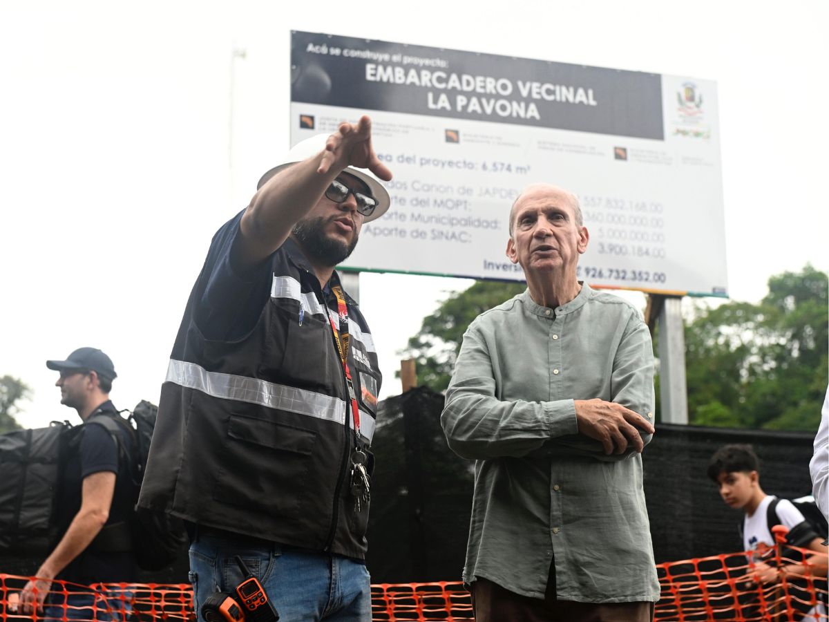 embarcadero turistico pavona 9