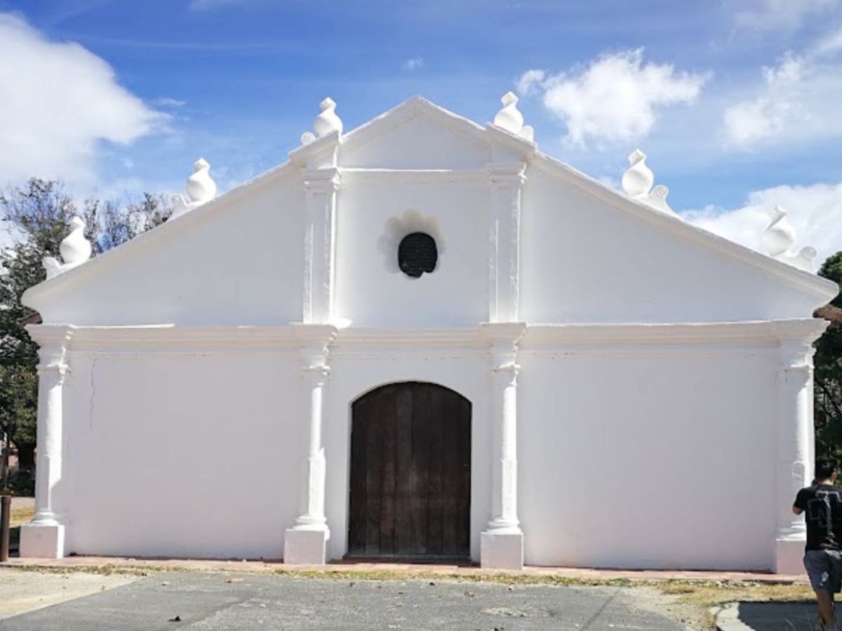 Con actividades culturales, religiosas y deportivas, la Ciudad Blanca celebró un hito histórico marcado por cuatro décadas de participación comunitaria, la conservación patrimonial y la búsqueda de un desarrollo sostenible.