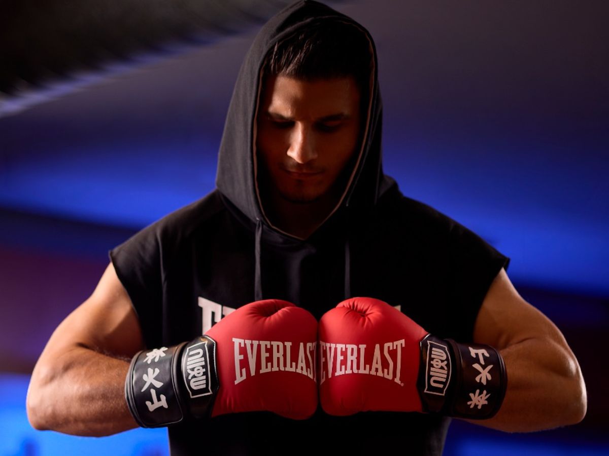 La marca amplía su propuesta de entrenamiento a partir de su legado en el boxeo, fortaleciendo sus categorías, canales comerciales y experiencias para conectar con nuevas generaciones de consumidores.