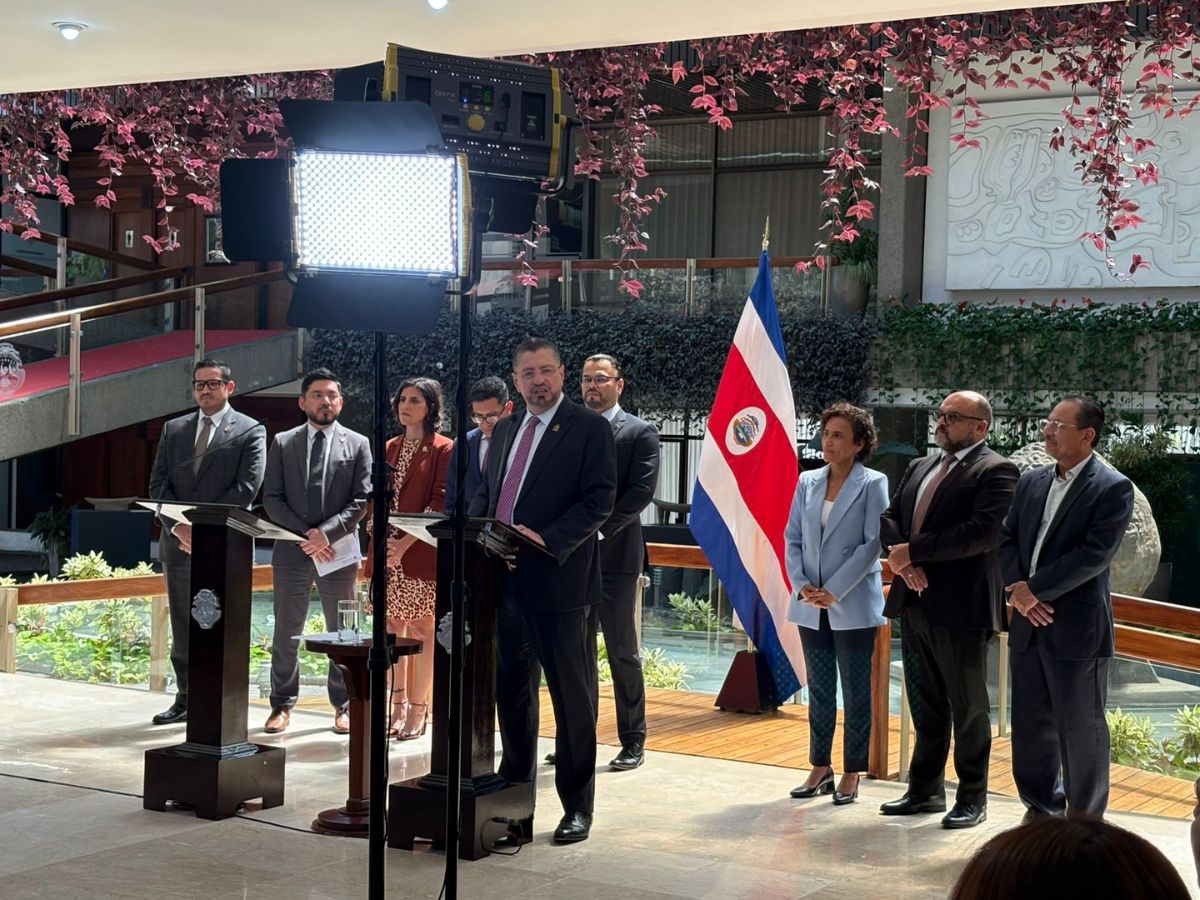 En beneficio de 16,221 estudiantes.