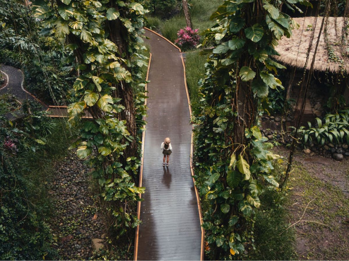 Costa Rica recibió más de 1,7 millones de turistas internacionales durante el primer semestre de 2026.
