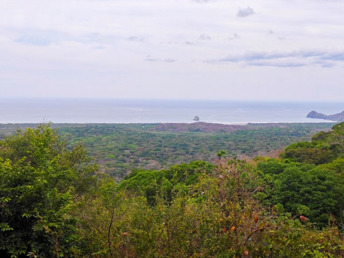 Mirador Valle Naranjo: Sitio que conecta océanos prehistóricos, volcanes, paisajes naturales y culturales