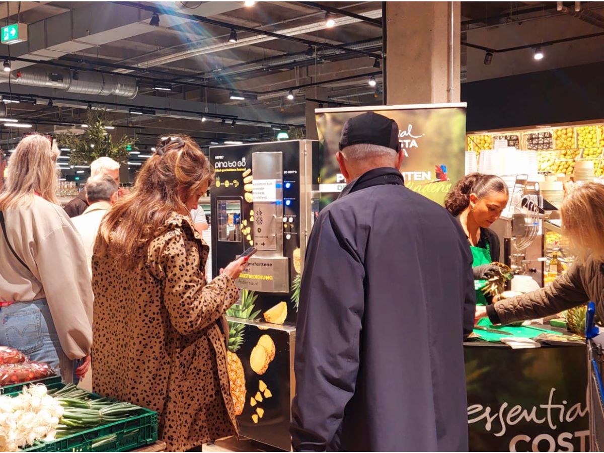 Más de 240 jornadas de degustación acercarán la piña y la yuca costarricense a consumidores en Francia y Alemania.