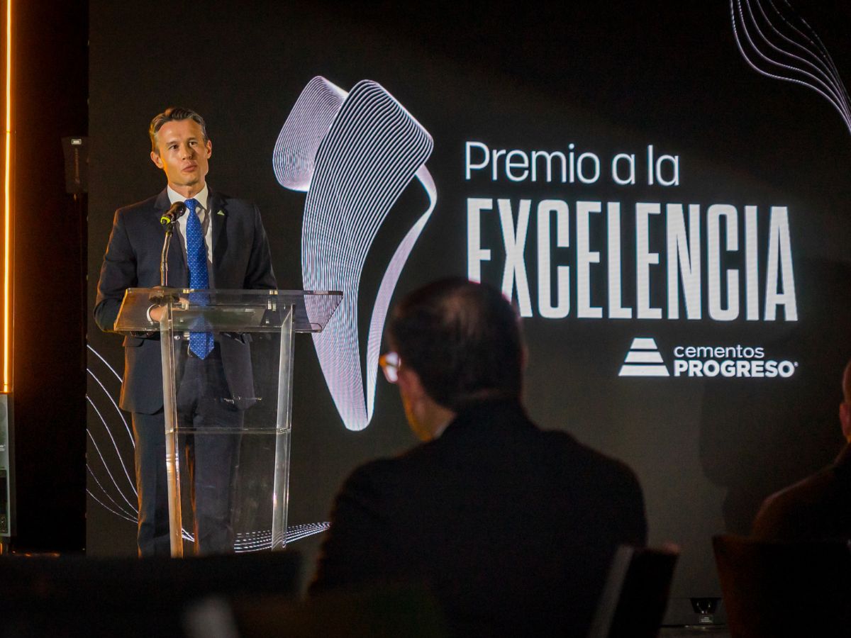 Cementos Progreso, marca insignia de Progreso, un grupo con presencia en 8 países de Latinoamérica, reconoció en Costa Rica a seis proyectos que destacan por su innovación, calidad constructiva y aporte al desarrollo sostenible, en la primera edición del Premio a la Excelencia Cementos Progreso 2026.