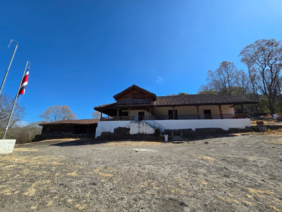 Programa nacional integrará actividades educativas, culturales, de valor natural y patrimonial en torno a la identidad y la historia del país.