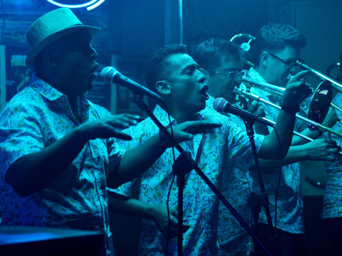 El Anfiteatro Fidel Gamboa será escenario de conciertos gratuitos durante febrero y marzo, con una programación diversa que celebra la música nacional y activa la vida cultural nocturna del centro de la ciudad.